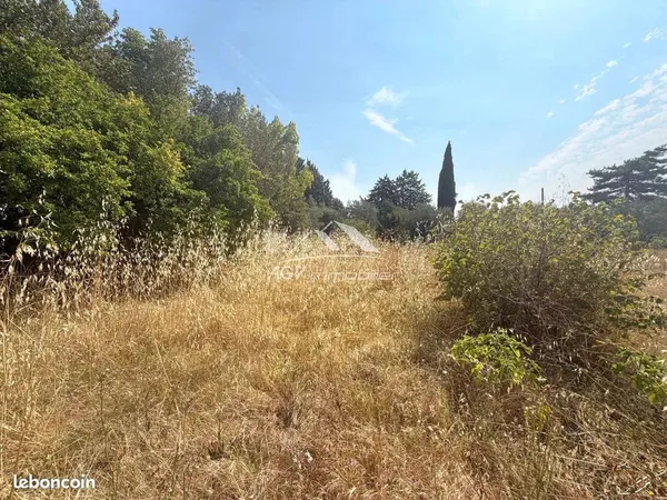 Terrain 2444 m² Alès