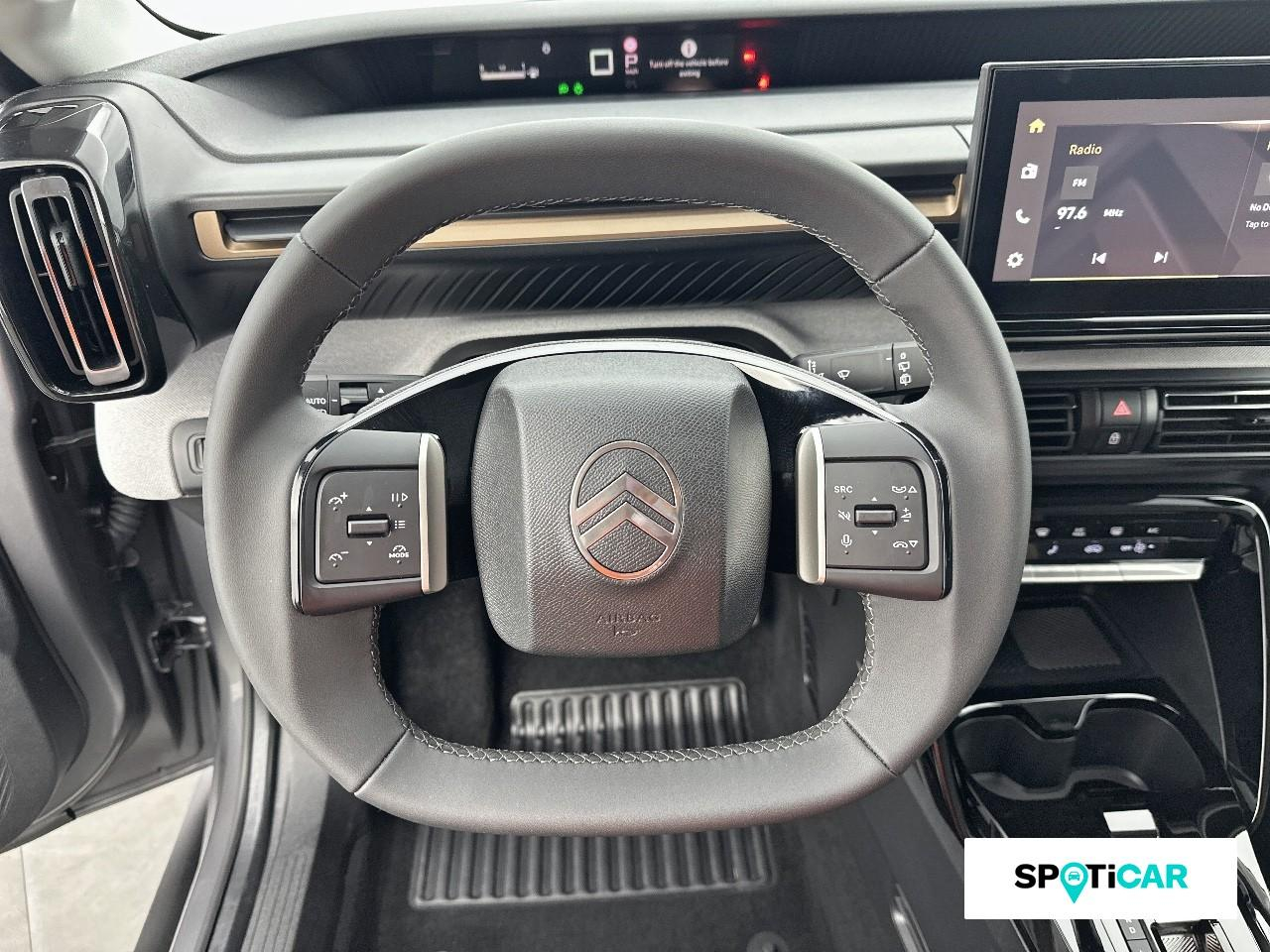 Citroën C3 Aircross 1.2 hybride 145ch plus e-dcs6 — photo 12