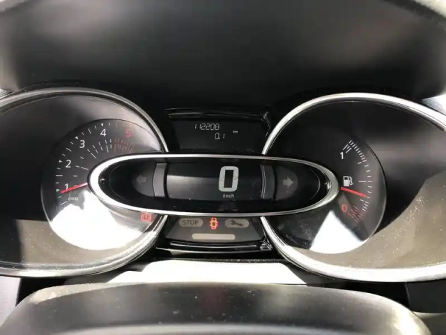 Renault Clio dci 75 e6c — photo 10