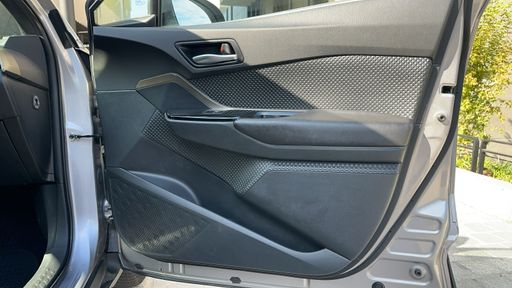 Toyota C-HR 1.8 VVT-i 122 Hybrid CVT - Dynamic – 2018 – 138107 km – Hybride essence – Boîte Automatique — photo 22
