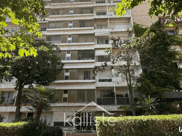 Local commercial 93 m²