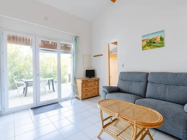 Pavillon 3 pièces + Mezzanine et avec Pkg privé (SH: 47,10)