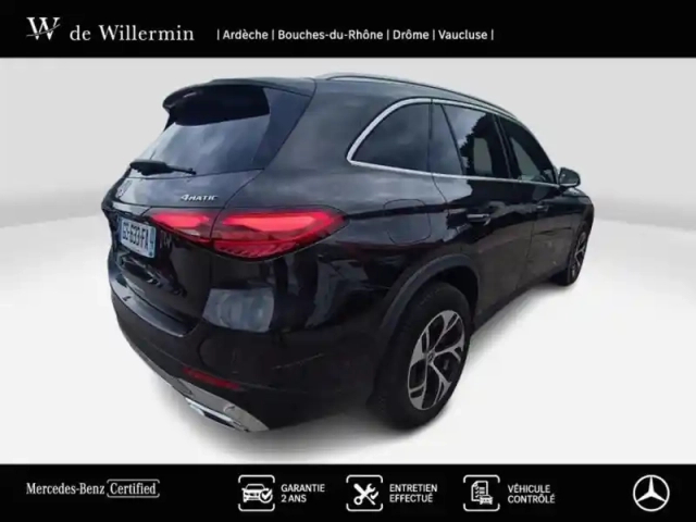 Mercedes Glc 300 e hybrid eq 4matic bus — photo 29