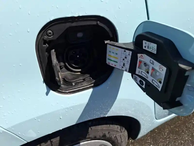 Renault Twingo iii achat intégral — photo 10