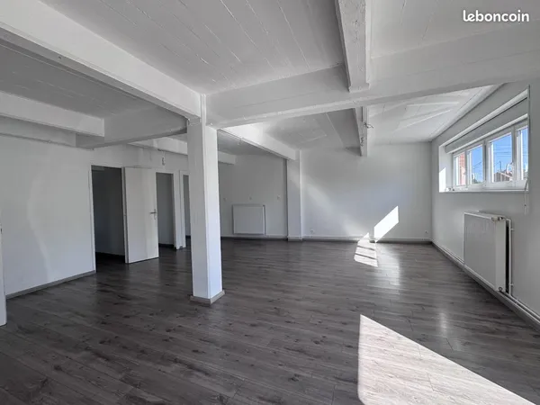 Local 83 m² Fleurbaix