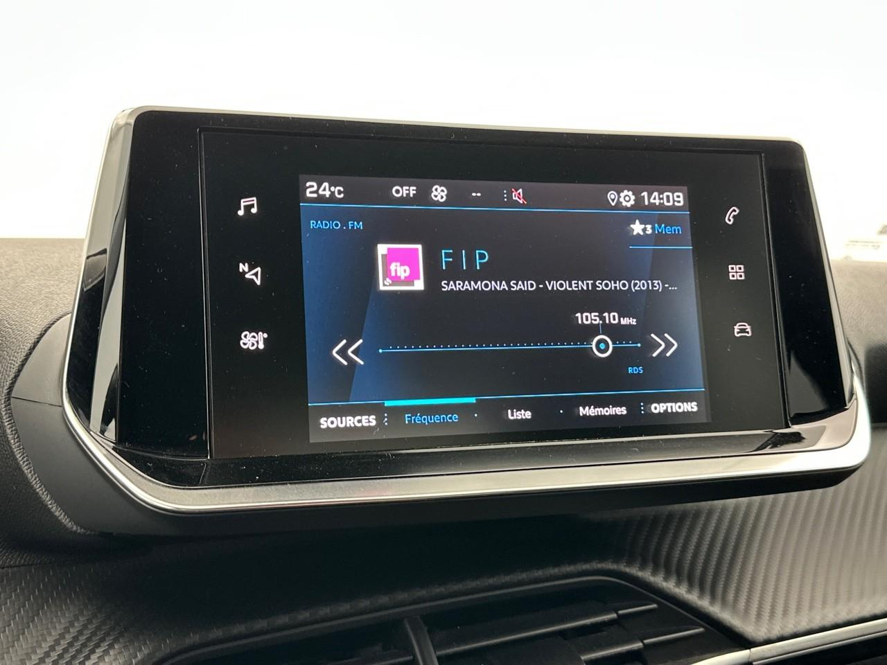 Peugeot 2008 puretech 100 s&s bvm6 style — photo 22