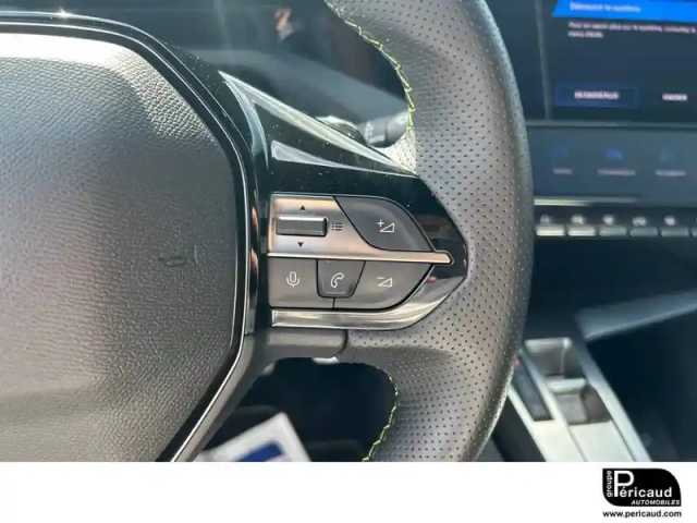 Peugeot 408 phev 225 e-eat8 — photo 34