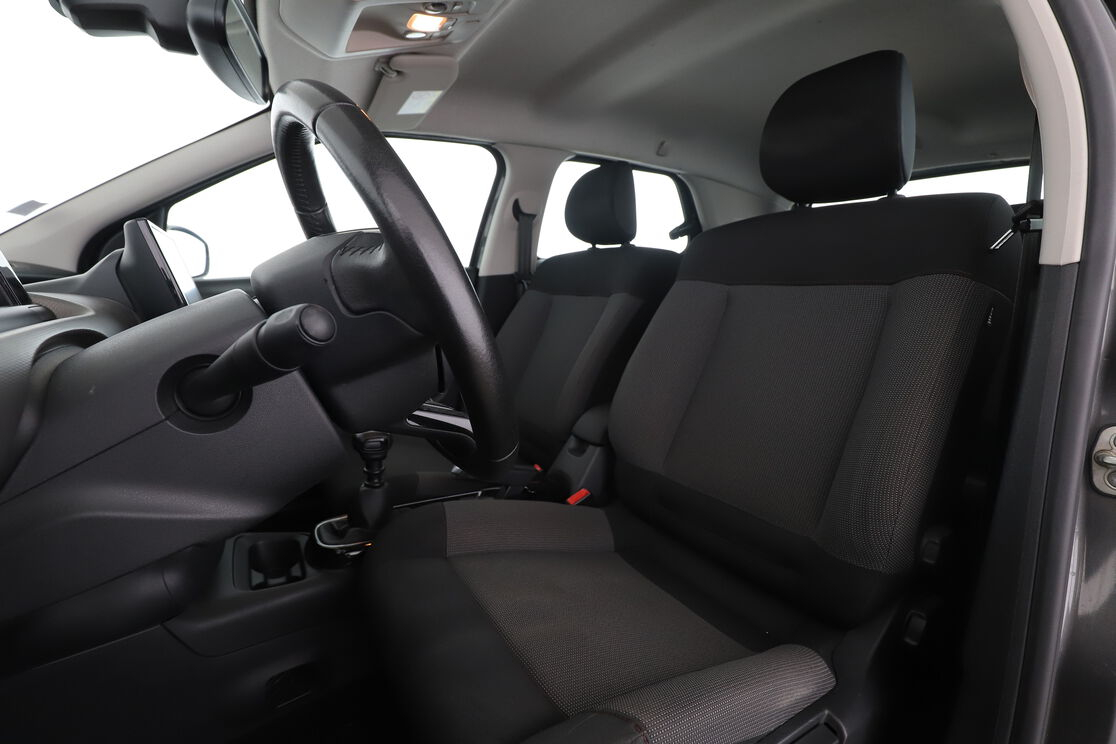 Citroen C4 Cactus 1.2 PureTech Feel BV6 — photo 9