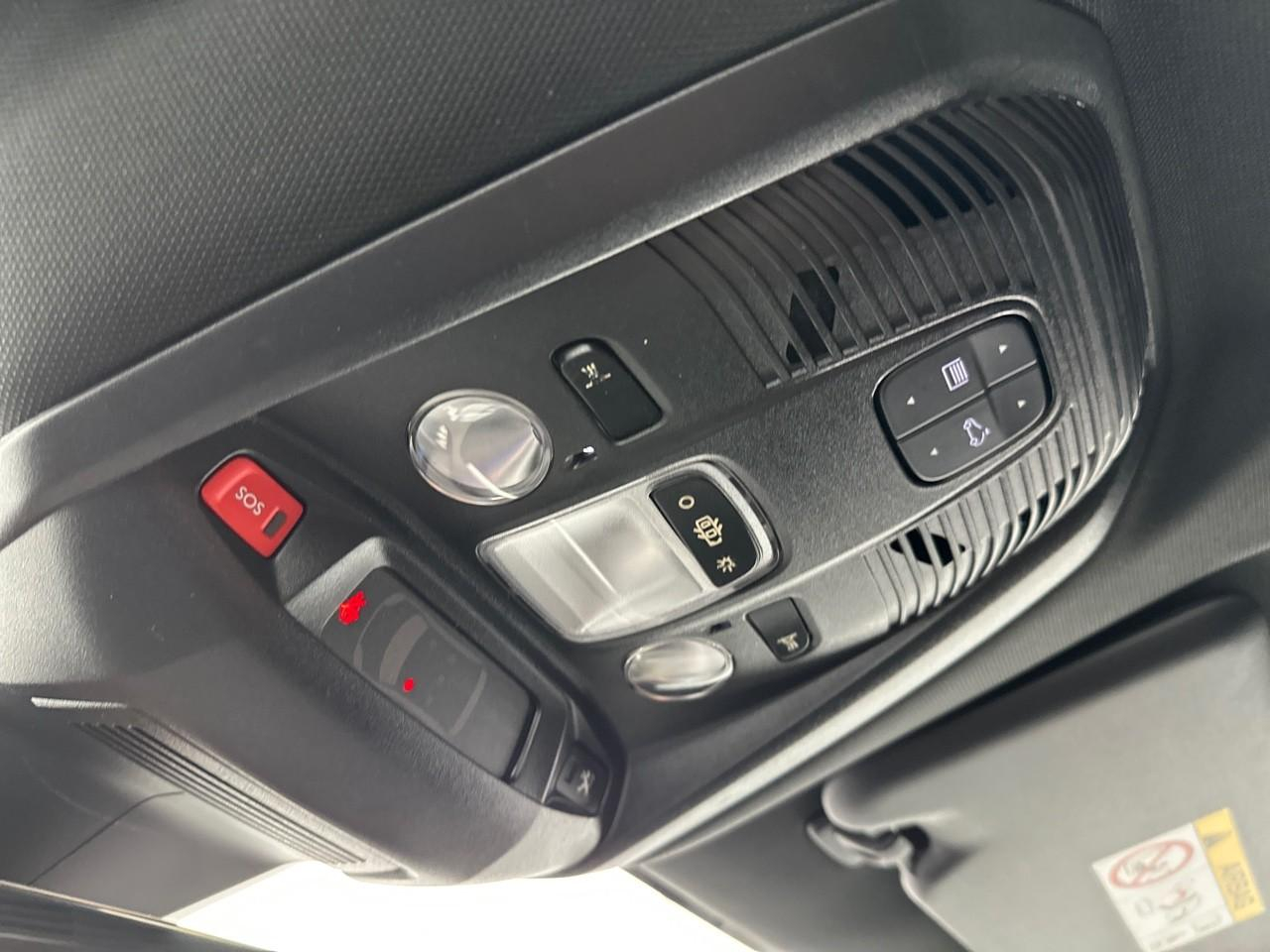 Peugeot 3008 hybrid 225 e-eat8 gt — photo 33