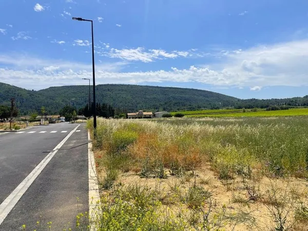 Terrain en lotissement 1305 m²