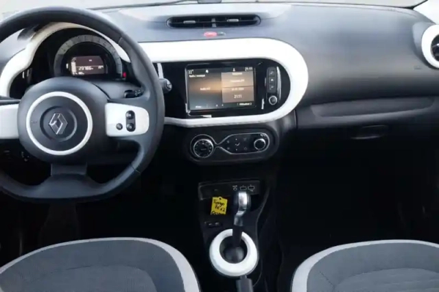 Renault Twingo iii achat intégral - 21 — photo 9