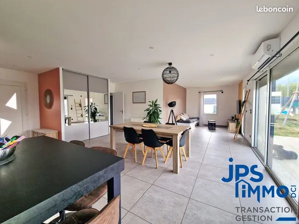 Maison 4 pièces 102 m²