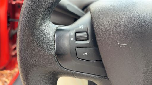 Peugeot 208 1.6 BlueHDi 75 - Active – 2018 – 123283 km – Diesel – Boîte Manuelle — photo 9