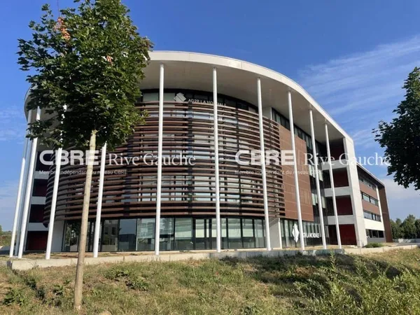 Bureaux 1321 m²