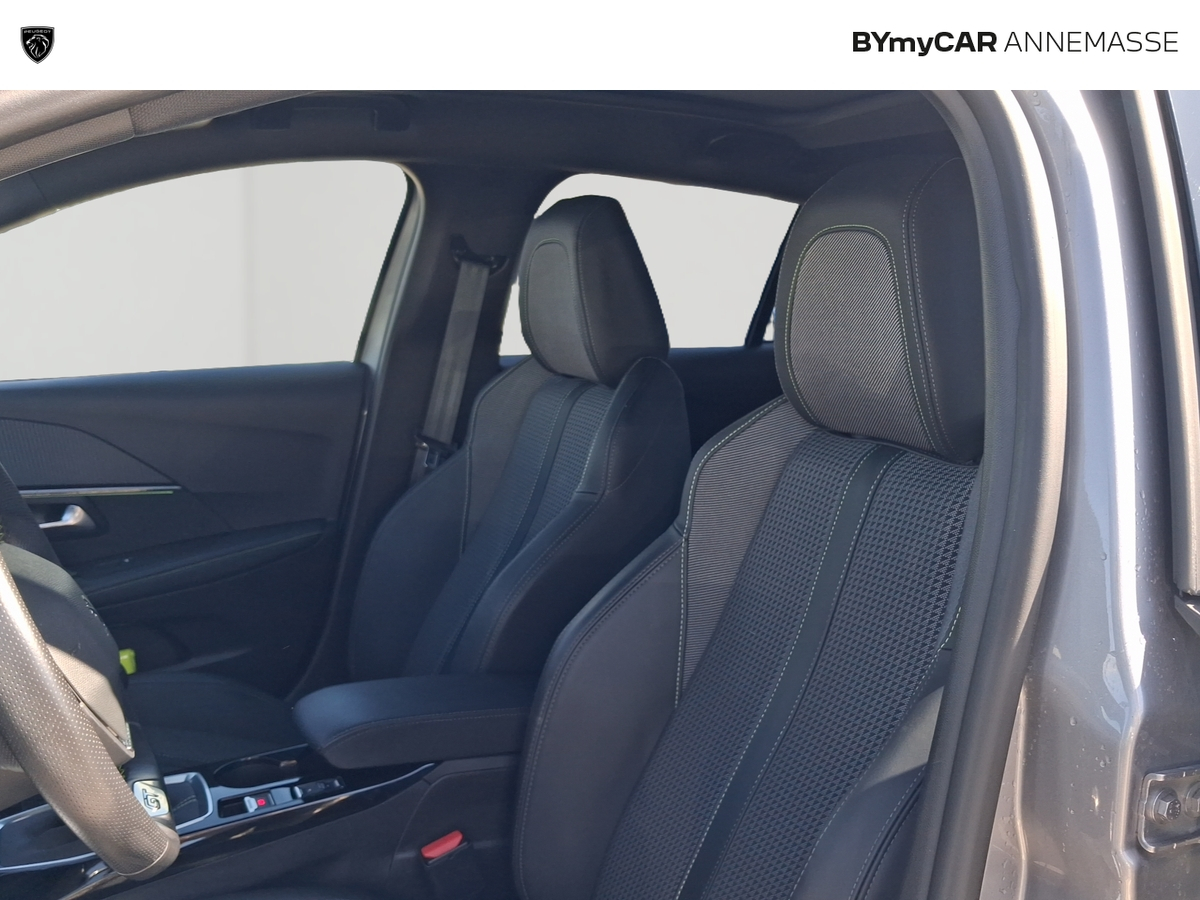 Peugeot 208 PureTech 100 S&amp;S BVM6 — photo 11