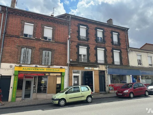 Vends immeuble - 500 m² - Roanne 42300