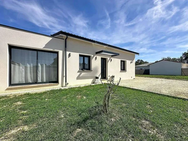 Maison de plain-pied 4 pièces 100 m²