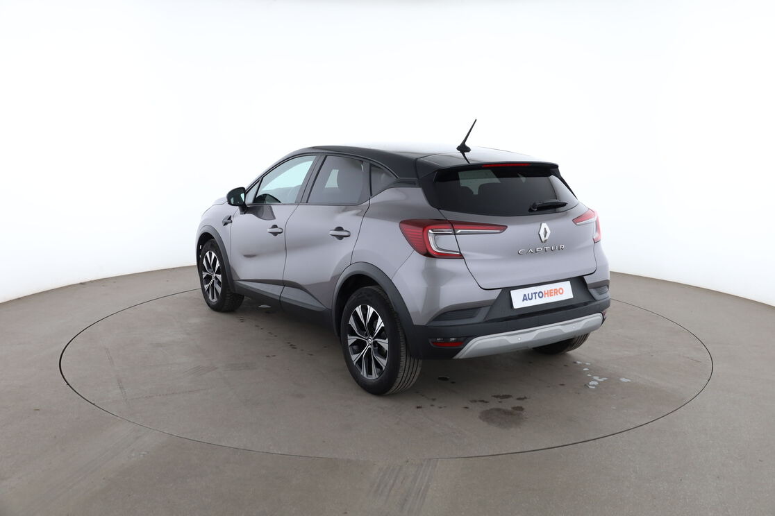 Renault Captur 1.0 TCe Evolution — photo 3