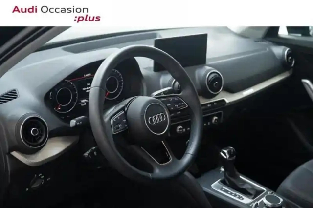 Audi Q2 30 tdi 116 s tronic 7 design — photo 6