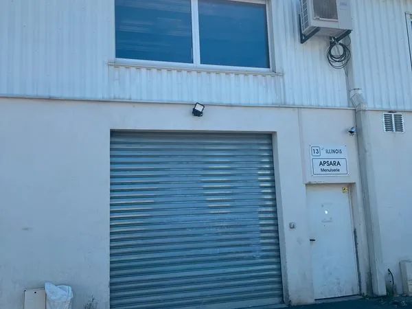 LA GARDE - local 110 m²