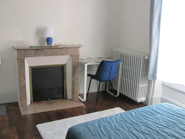 Chambre meublée a AUXERRE