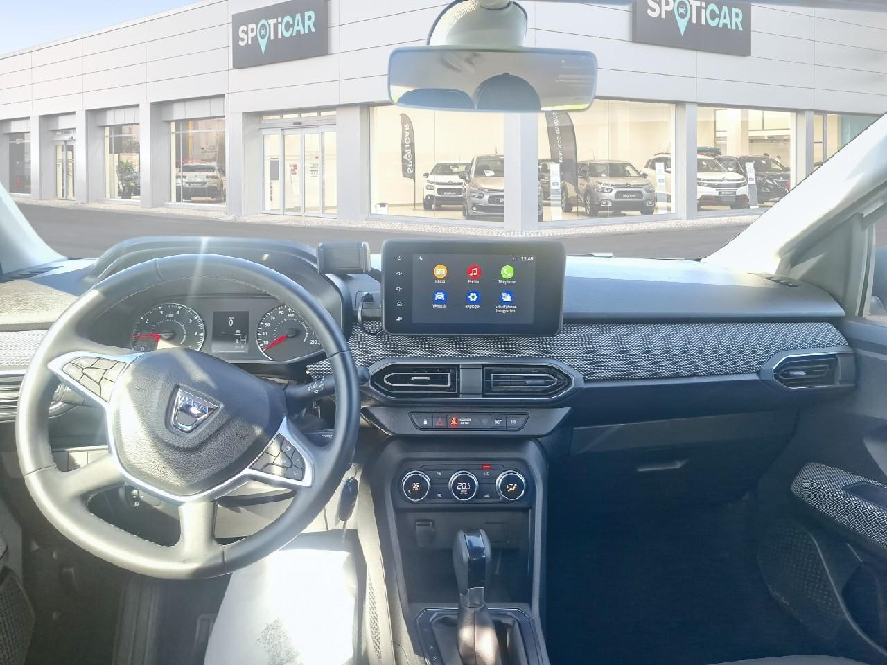 Dacia Sandero 1.0 tce 90ch confort cvt -22 — photo 8