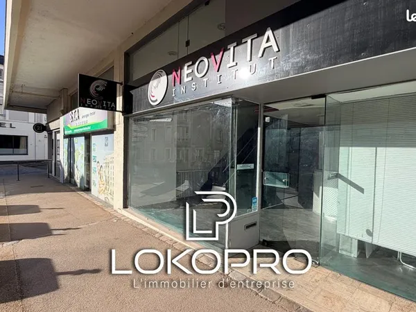 Local commercial 85 m² Cholet