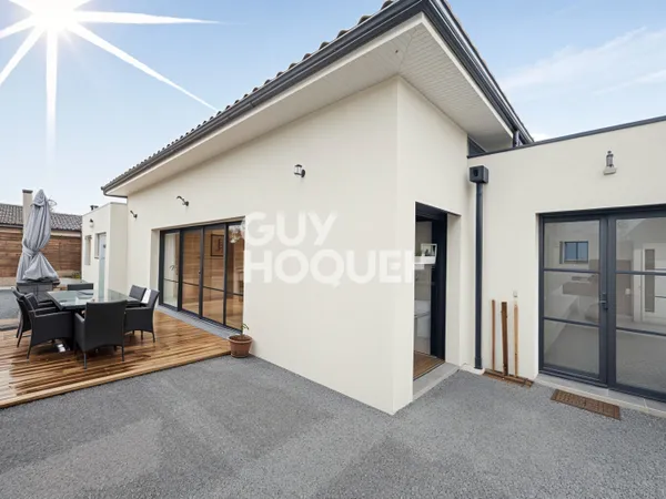 Grande maison contemporaine de 187 m2 à Mimizan