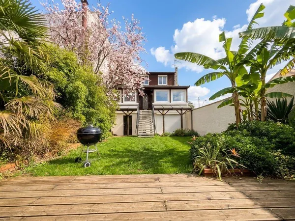 Maison 6 pièces 150 m²
