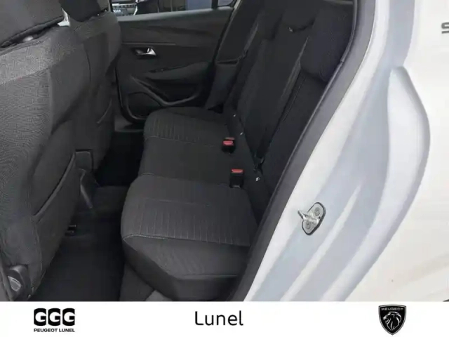 Peugeot 208 puretech 100 s&amp;s bvm6 — photo 10