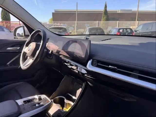 Bmw X1 sdrive18i 136ch xline — photo 24