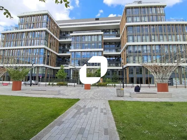 Bureaux 2530 m²