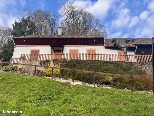 Maison 7 pièces 176 m²