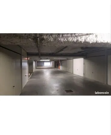 Parking à louer