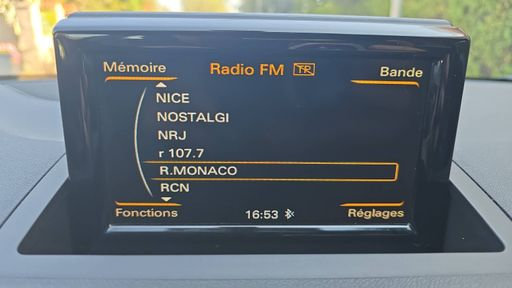 Audi A1 1.0 TFSI 95 S-Tronic 7 - Business Line – 2017 – 138798 km – Essence – Boîte Automatique — photo 3