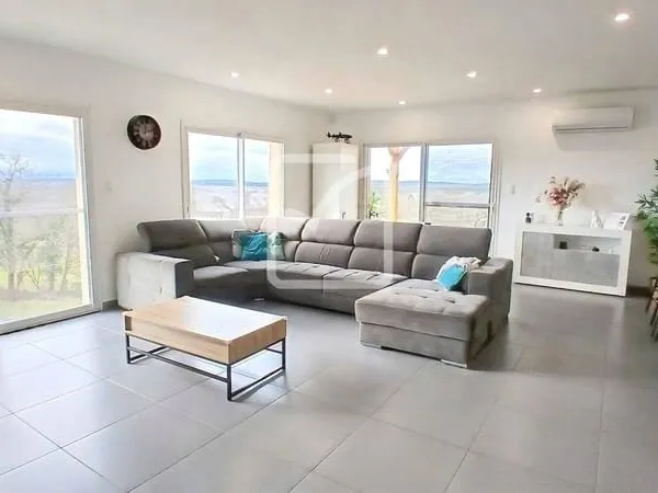 Maison 5 pièces 142 m²