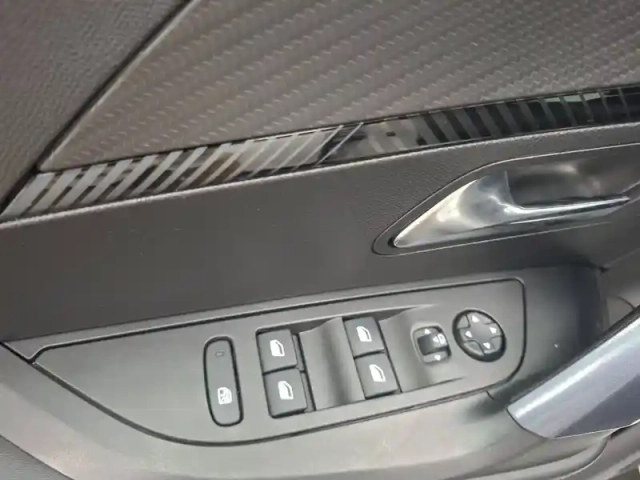 Peugeot 2008 bluehdi 100 s&amp;s bvm6 — photo 23