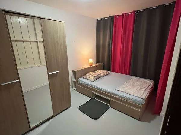 Chambre parentale en colocation