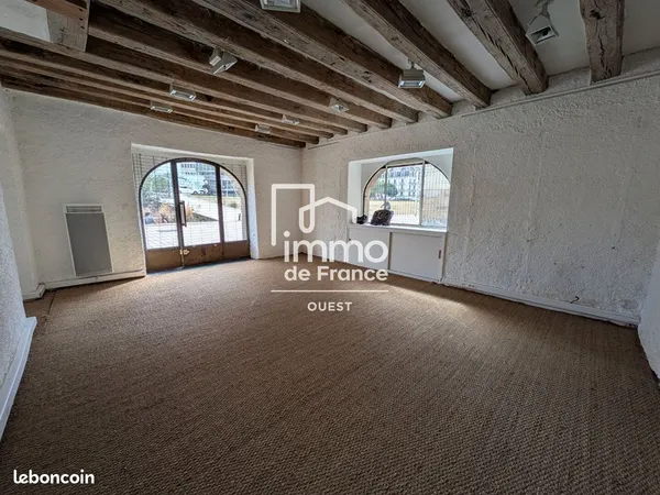 Local commercial 75 m² NANTES