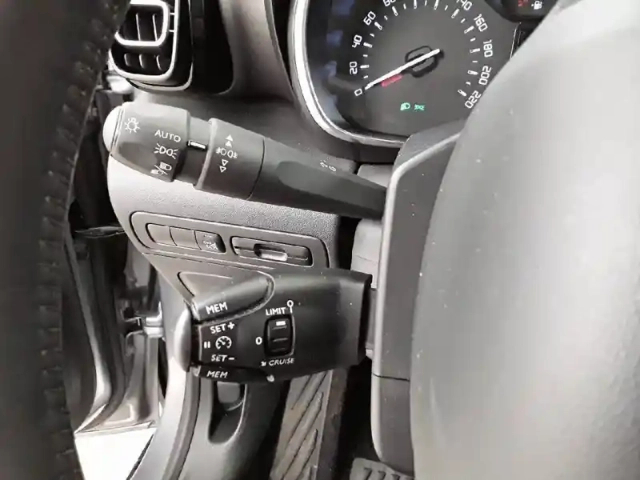 Citroën C3 Aircross puretech 110 s&amp;s bvm6 — photo 19