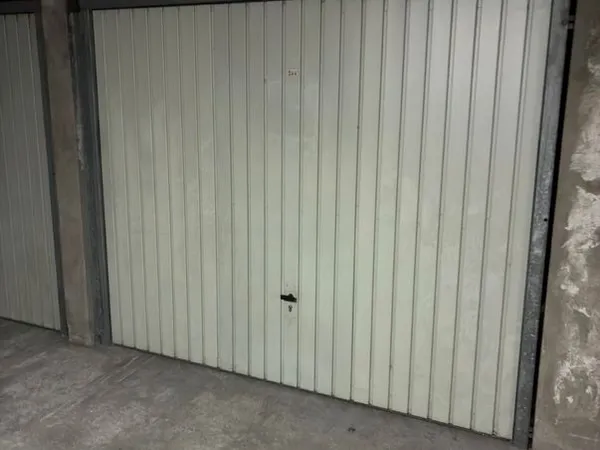 Garage mail François Mitterrand