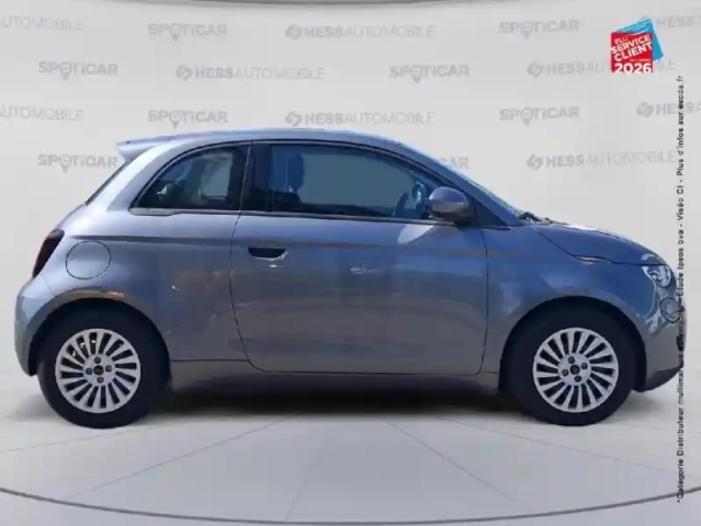 Fiat 500 e 95ch action — photo 4