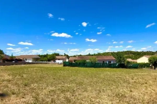 Terrain 530 m²