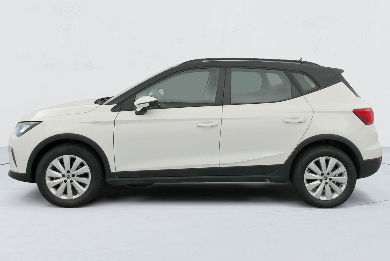 Seat Arona — photo 2