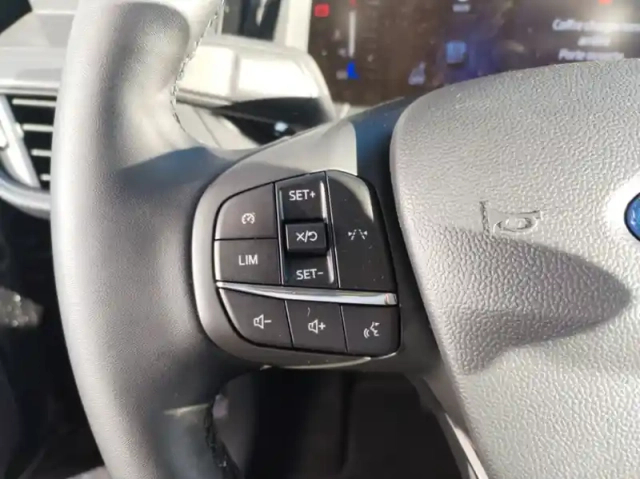 Ford Transit Courier fourgonnette 1.0 ecoboost 125ch cabine approfondie trend dct7 — photo 17