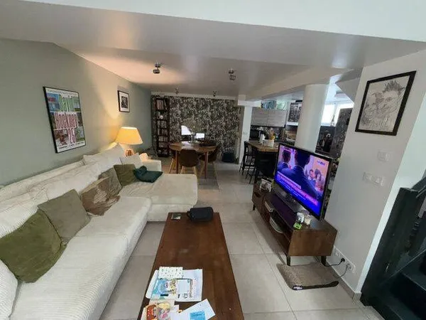 Maison 4 pièces 77 m²