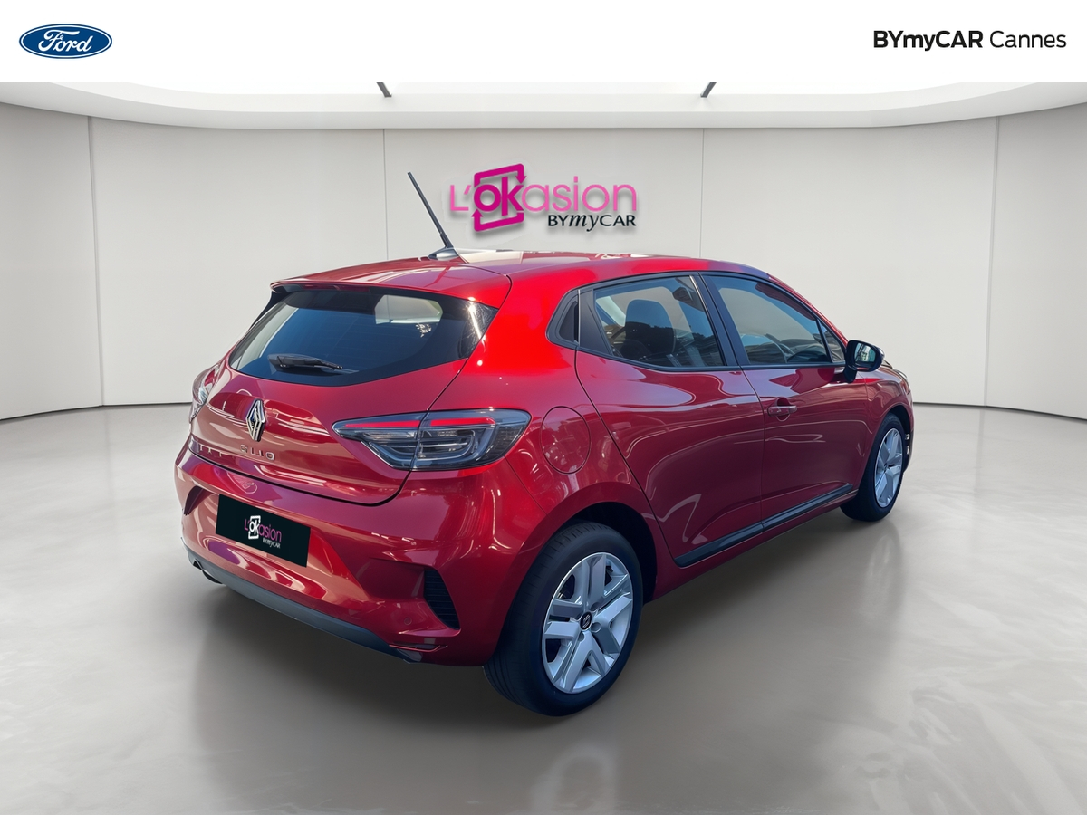Renault Clio TCe 90 — photo 5