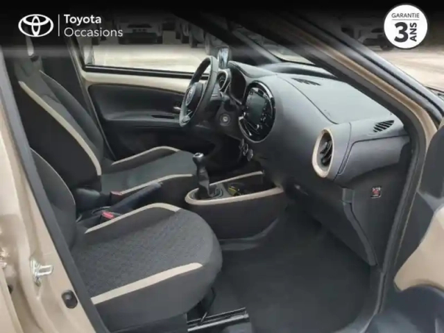 Toyota Aygo X 1.0 vvt-i 72ch design — photo 6
