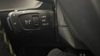Peugeot 2008 1.2 Hybrid 145ch GT e-DCS6 — photo 25