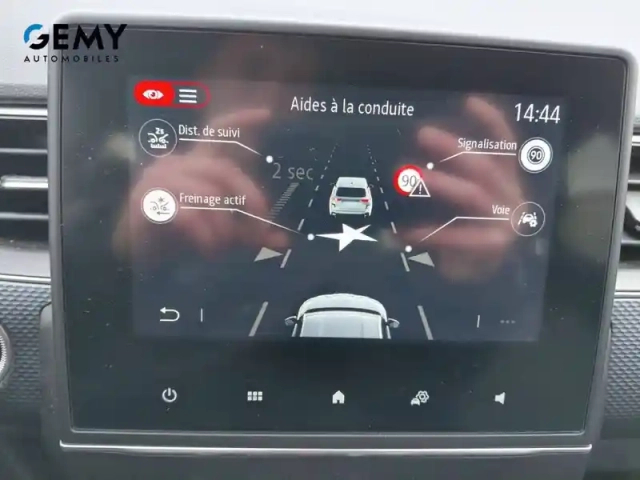 Renault Arkana mild hybrid 140 edc fap - 22 — photo 84